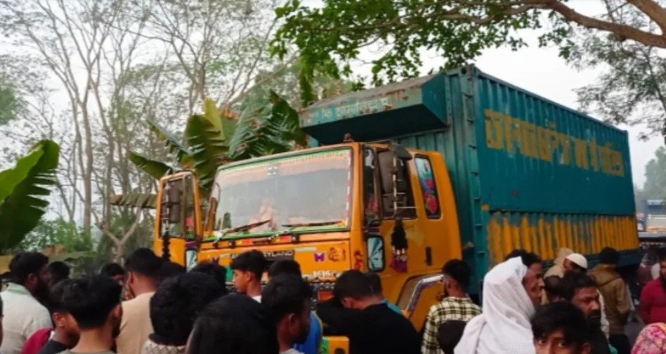 শরীয়তপুরে কাজে যাওয়ার পথে প্রাণ গেল শ্রমিকের